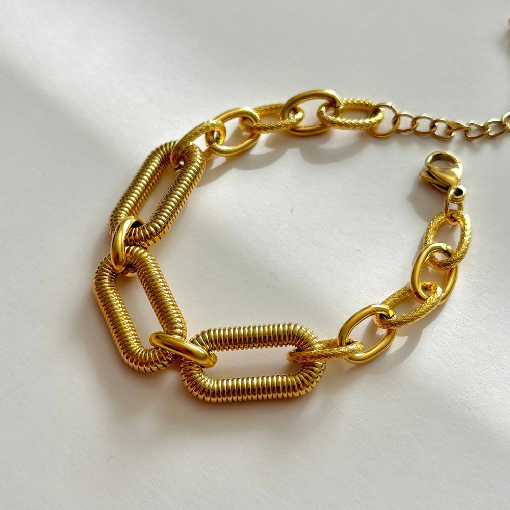 Ribbed Bracelet