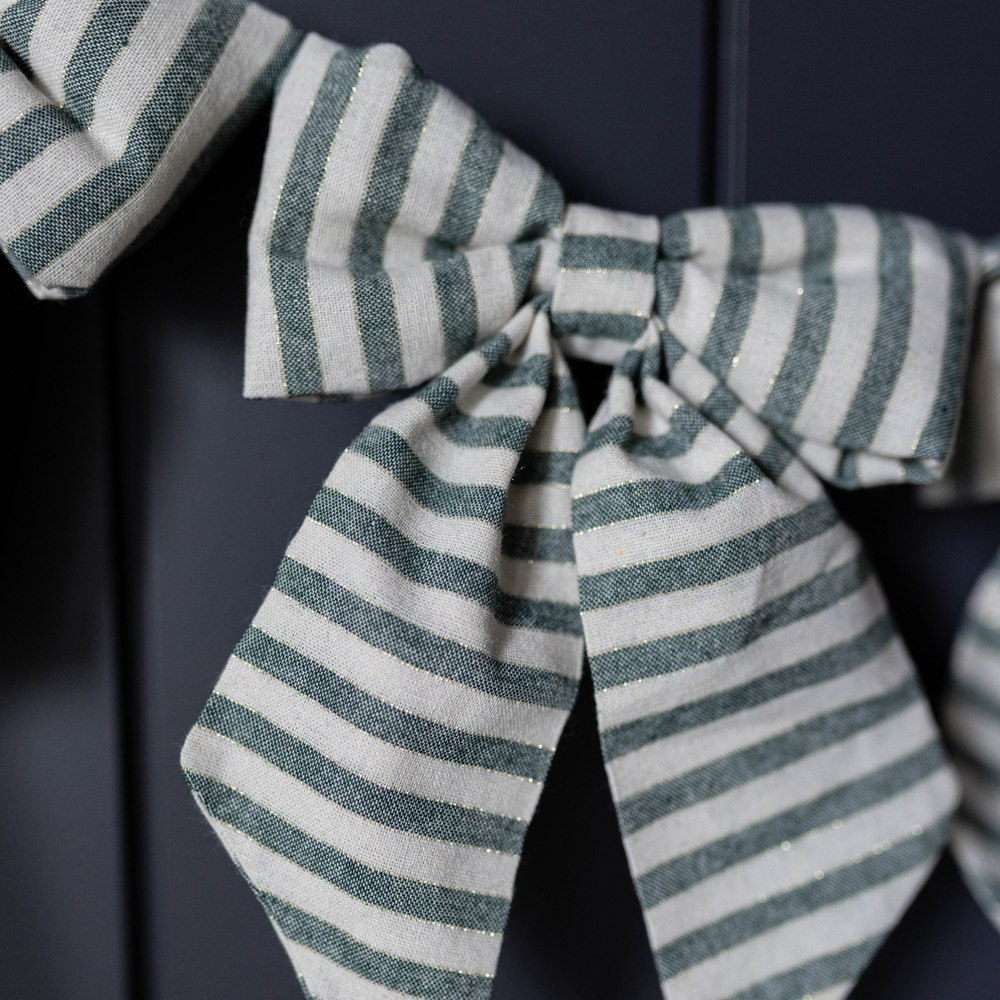Striped Green & Gold Bow Garland