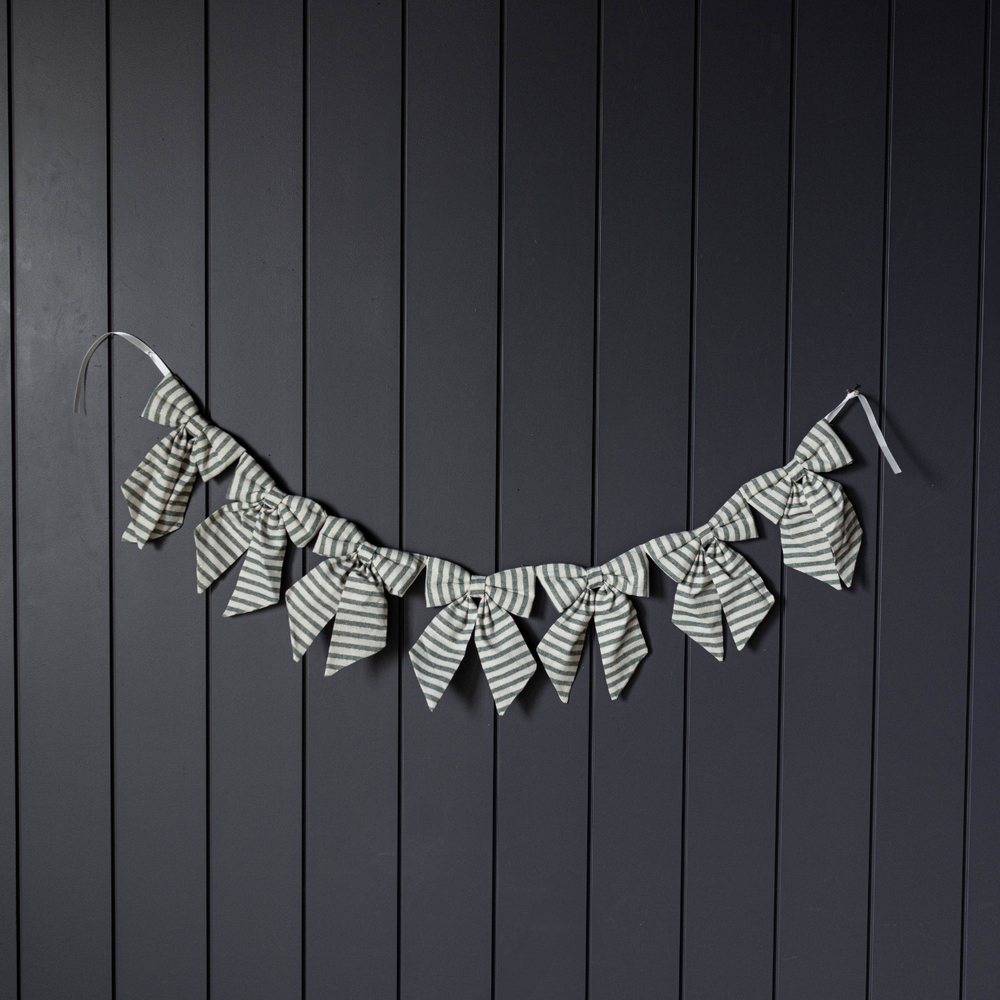 Striped Green & Gold Bow Garland