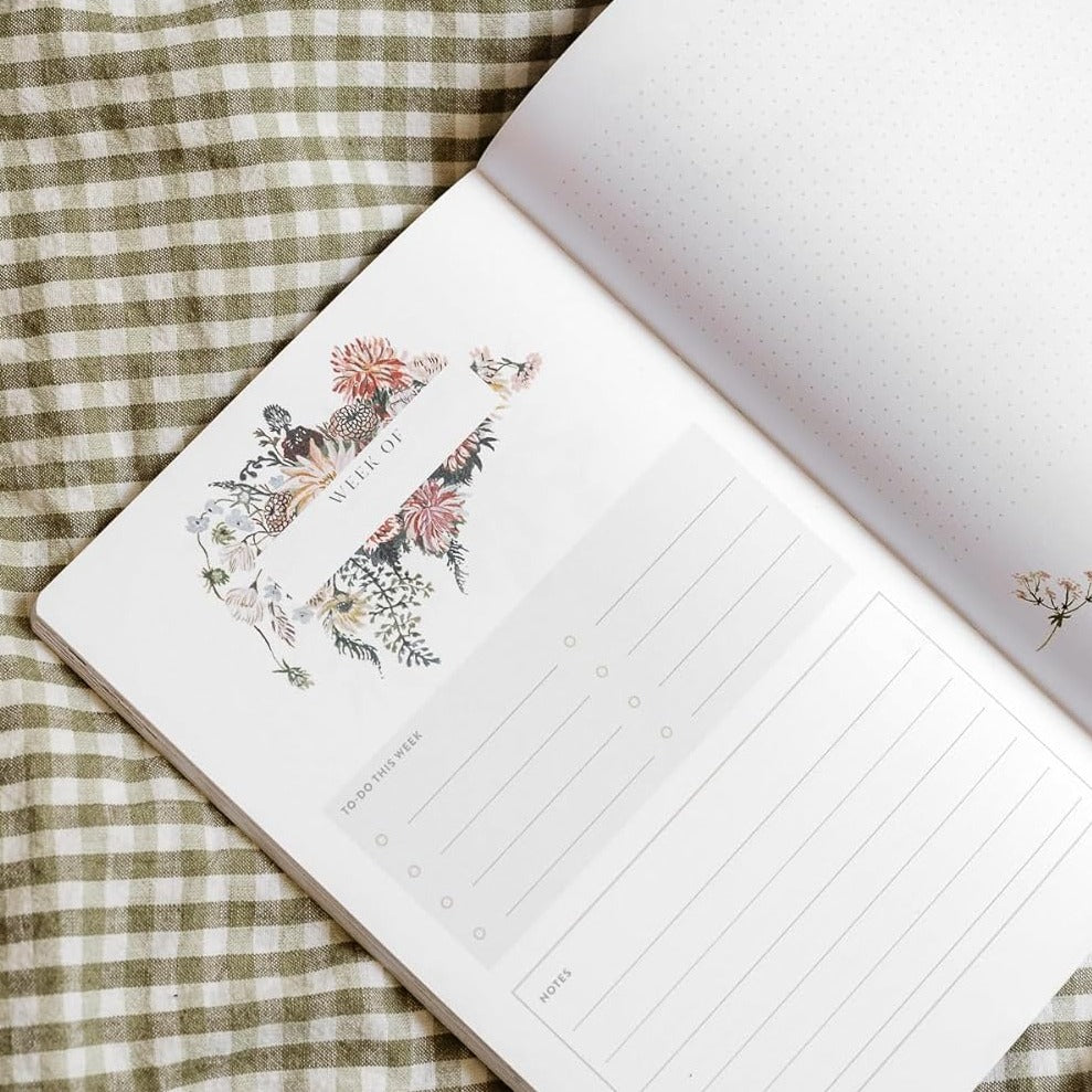 My Gardening Journal | A Weekly Tracker & Logbook