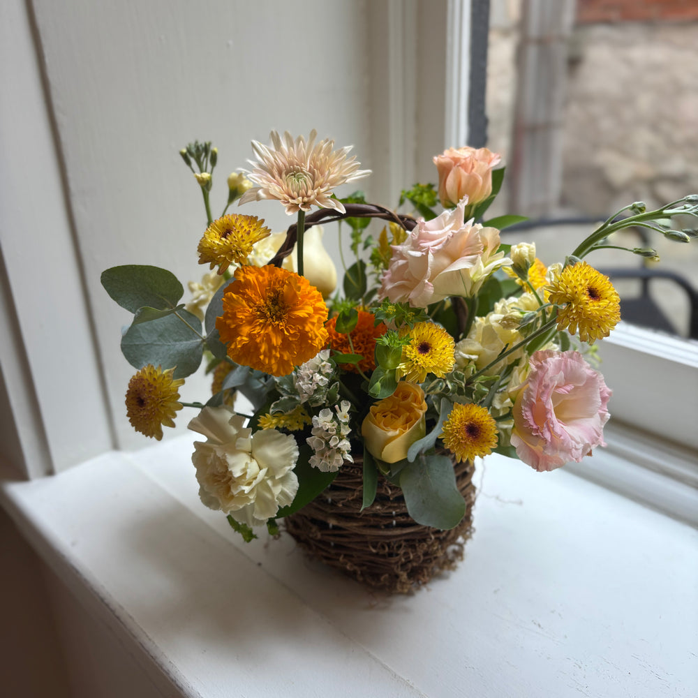 Seasonal Sweet and Petite Basket