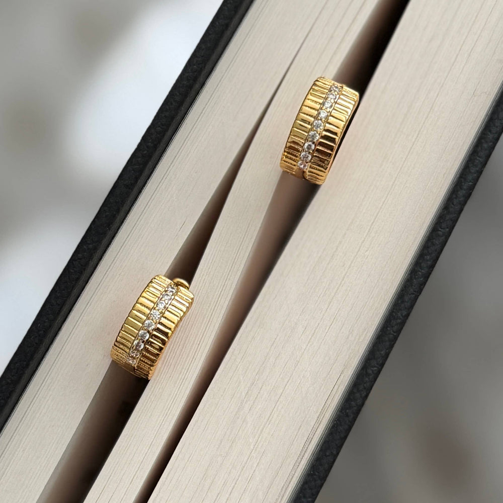 Sunny Chunky Huggies: Gold