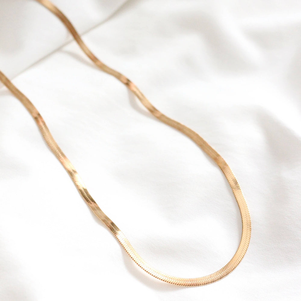 Herringbone Necklace: Gold