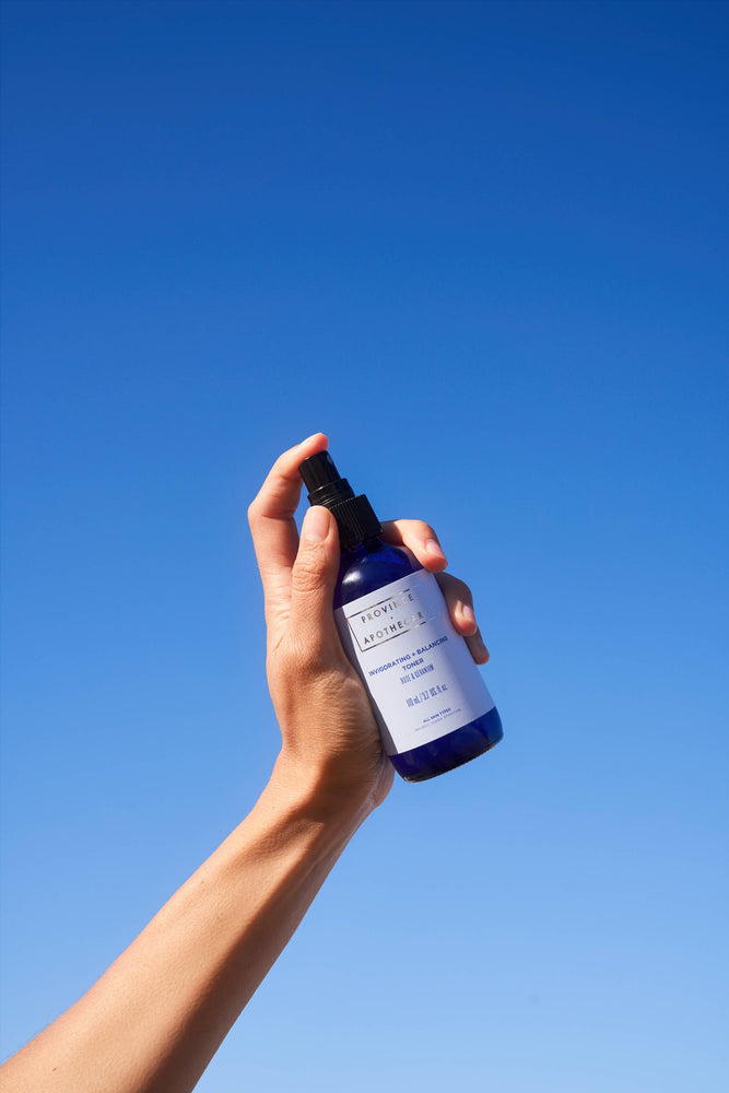 INVIGORATING + BALANCING TONER: 110ml