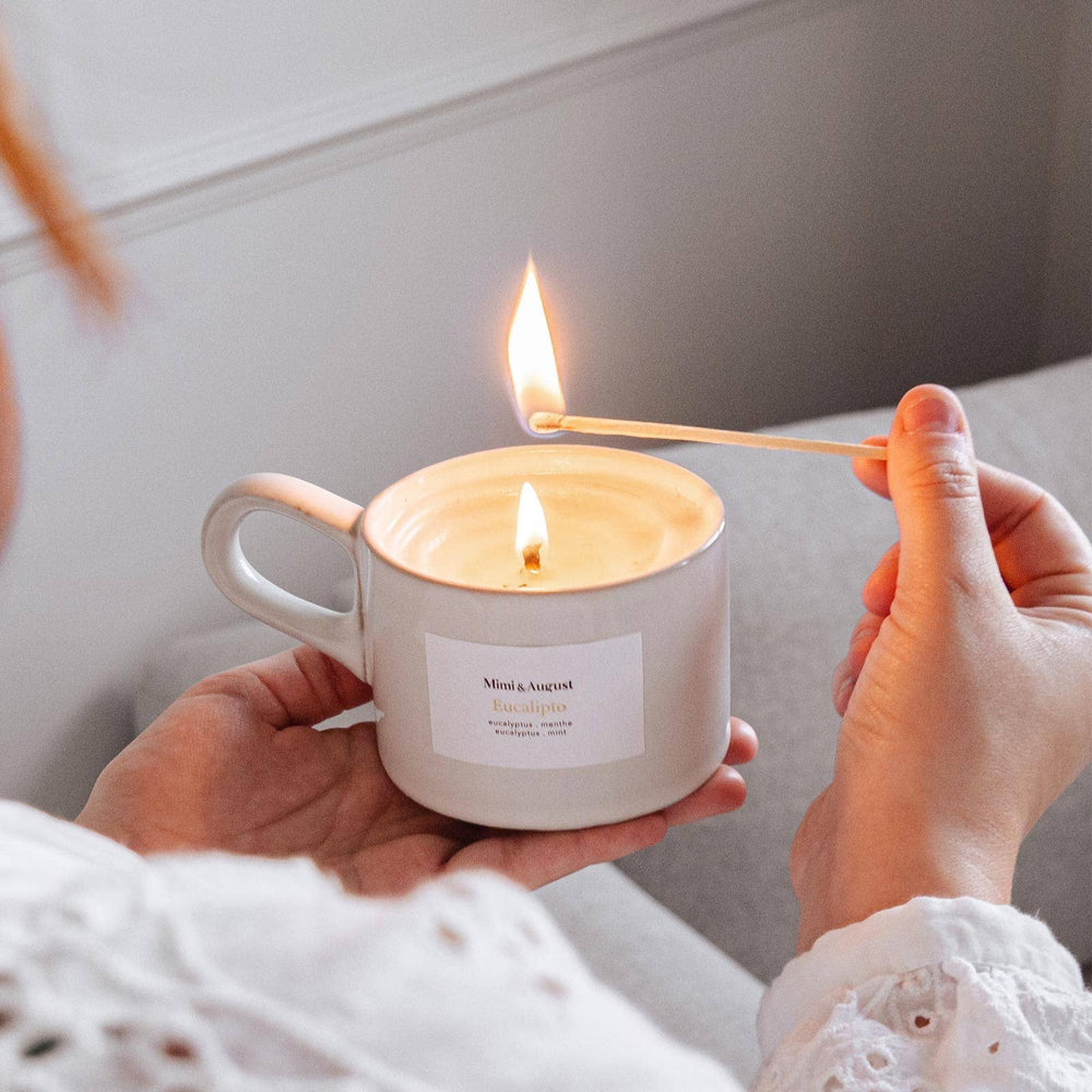 Eucalipto Soy Candle: 5.5 oz