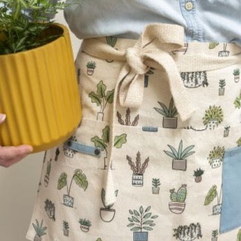 
            
                Load image into Gallery viewer, Succulent Apron
            
        