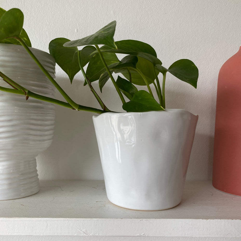 plant pot white Journey Pot