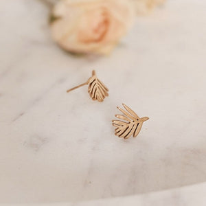 
            
                Load image into Gallery viewer, Palm Leaf Stud Earrings
            
        