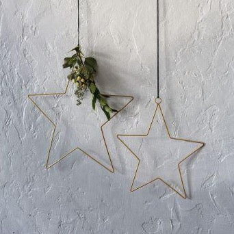 
            
                Load image into Gallery viewer, Star Wreath
            
        